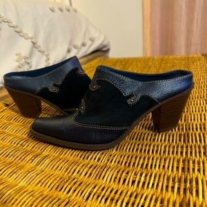 Vintage Blue Suede Western Italian Leather Mules